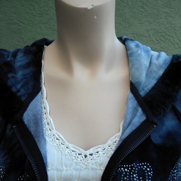 EUC BCBG Hooded Blue TieDye Zippered Jacket w/Rhinestones M - Picture 8 of 12